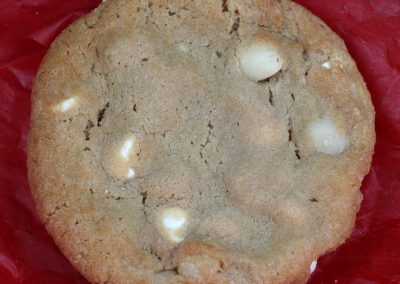 Macadamia White Chip