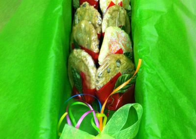 1 DZ Long Stems (green paper)